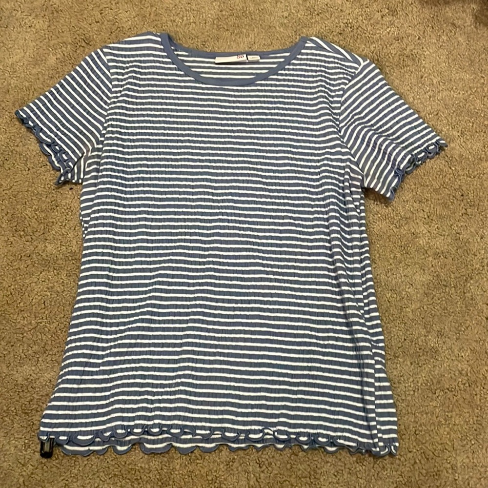 blue striped tee
